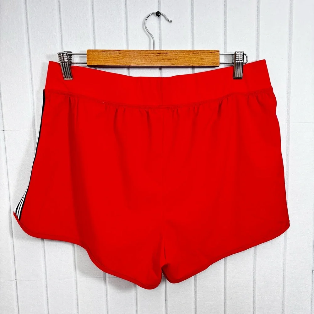 Avia Activewear Women's Side Stripe‎ Shorts Size L (12-14)
